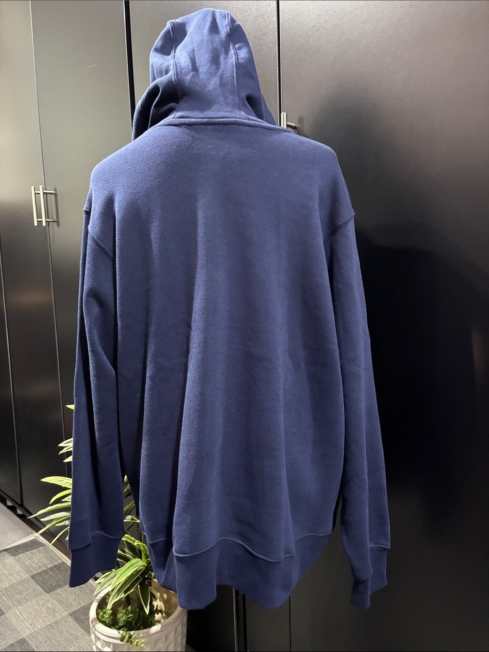 Ariat Real Flying Flag Graphic Hoodie,pullover,pouch pocket,fleece lined,warm - Picture 2 of 10